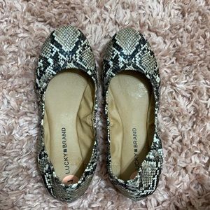 Lucky Brand snake skin flats
